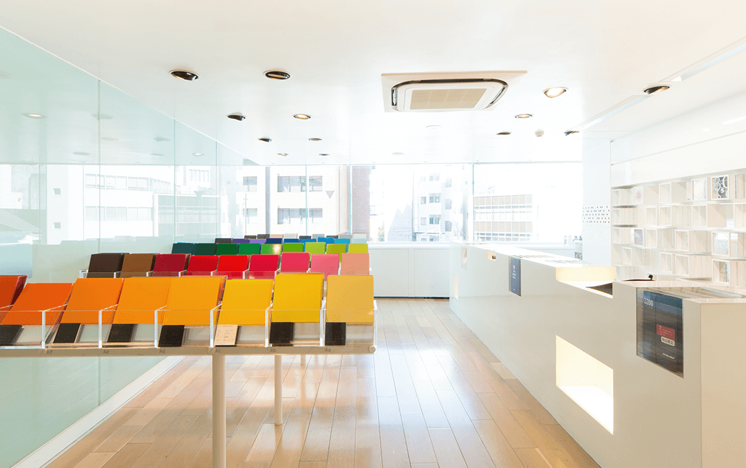 「装飾用シートのあらゆる疑問を解決できる場所」として機能するCSデザインセンター